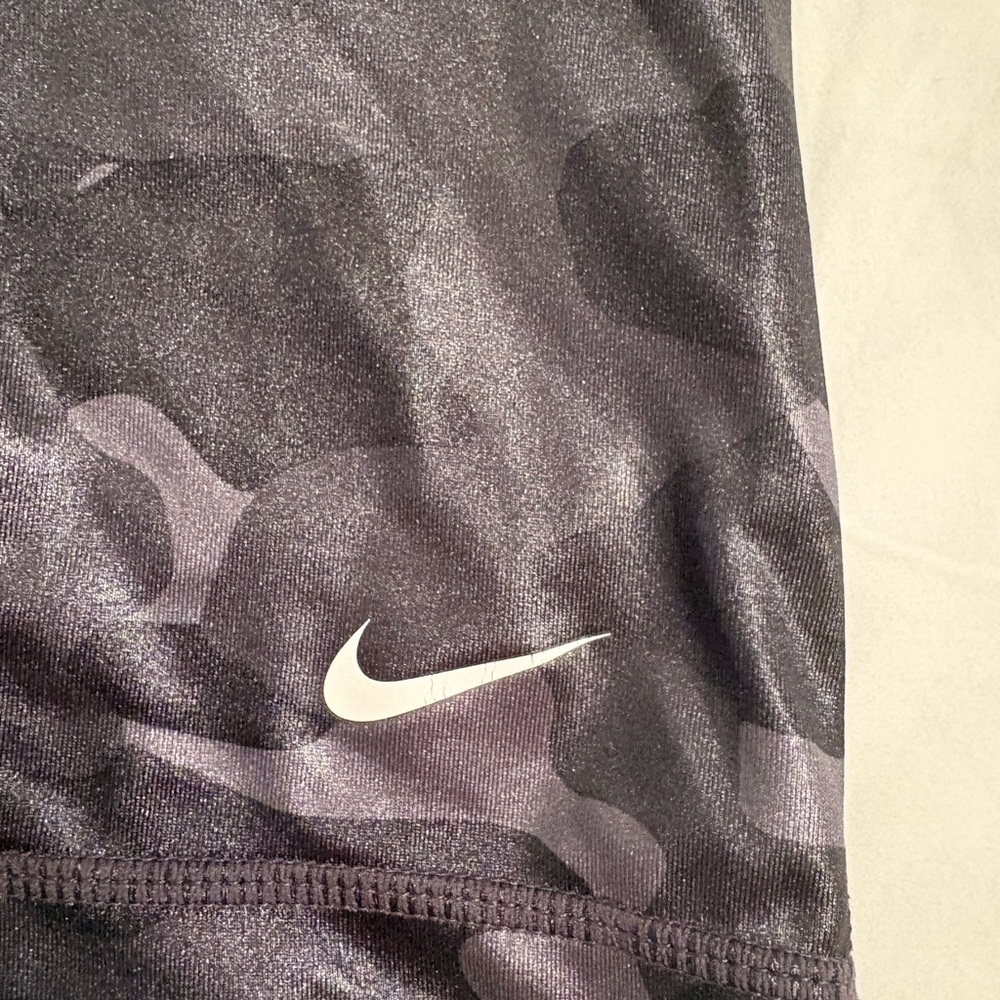 nike pros 3” - Picture 4 of 5